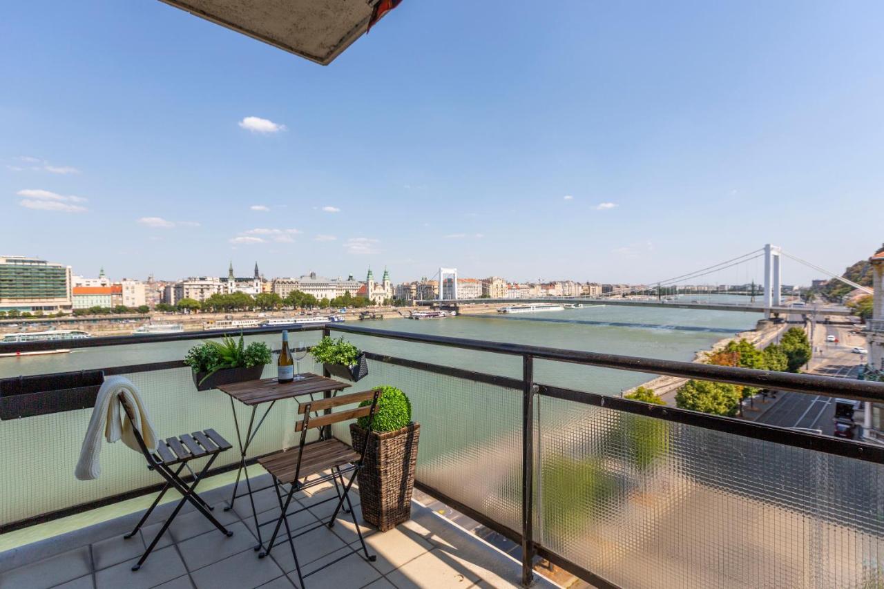 Luxury Residence With A Beautiful View For The Danube River Budapest Exterior photo